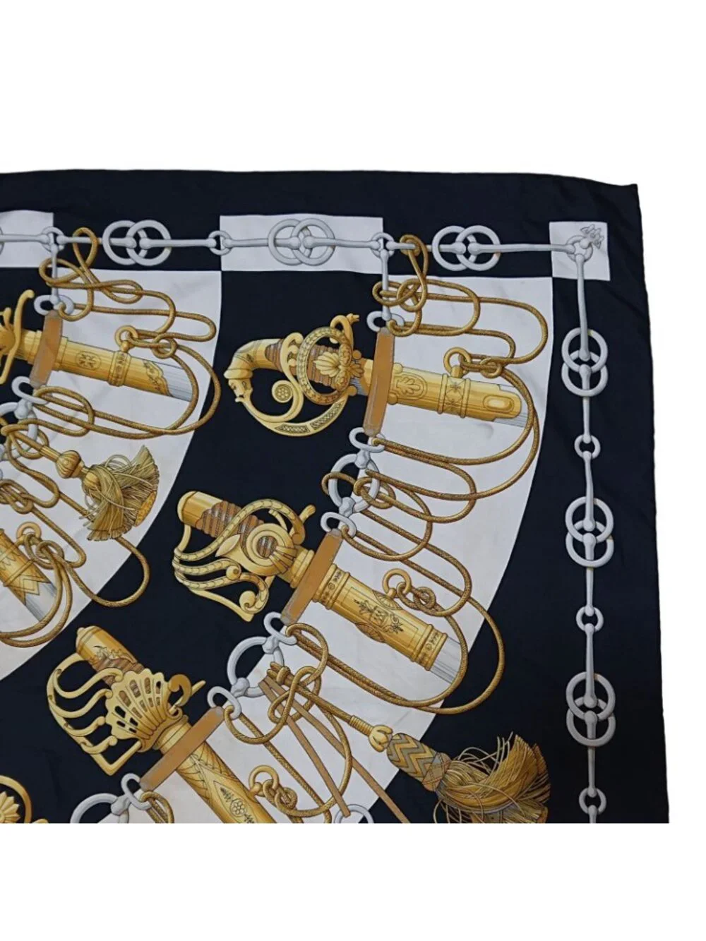 Hermes Carre 90 Cliquetis Silk Scarf Black